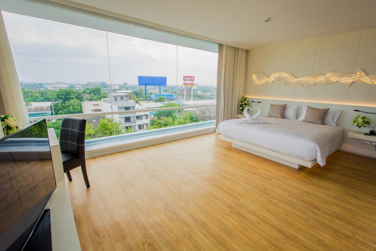 Crystal Hotel 핫야이 객실 사진