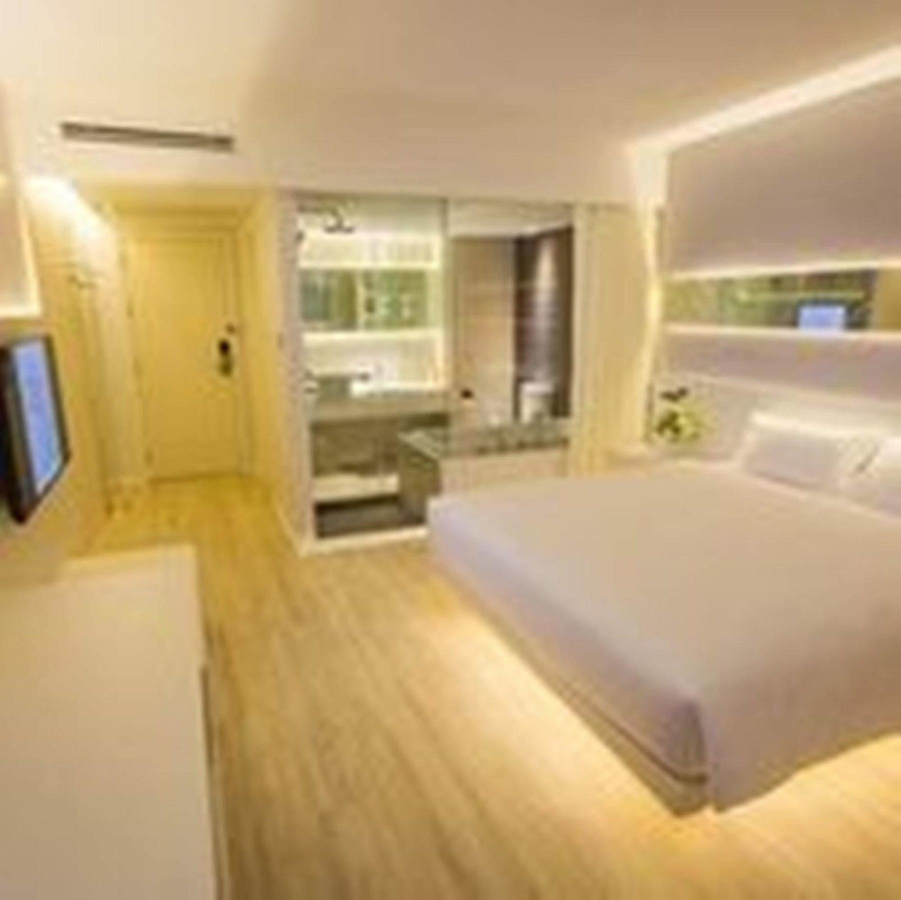 Crystal Hotel 핫야이 외부 사진